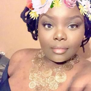 Meet your Posher, Amoy